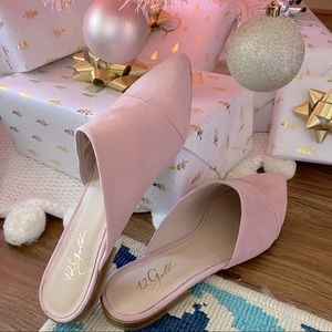 42 Gold pink suede mules